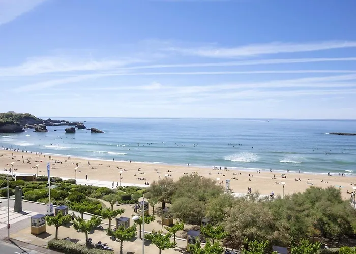 Superbe Face A La Acces Direct